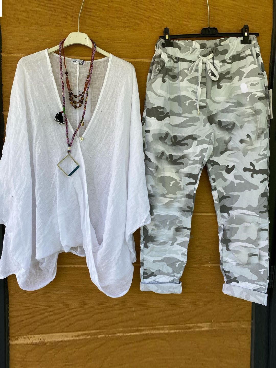 Camouflage Print V-neck Short Sleeve Loose Casual Two Piece Suit