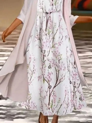 Lässiges, geblümtes, kurzärmeliges, gewebtes zweiteiliges Maxikleid