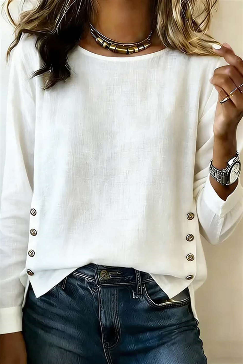 Women's White Solid Round Neck Long Sleeve Blouse