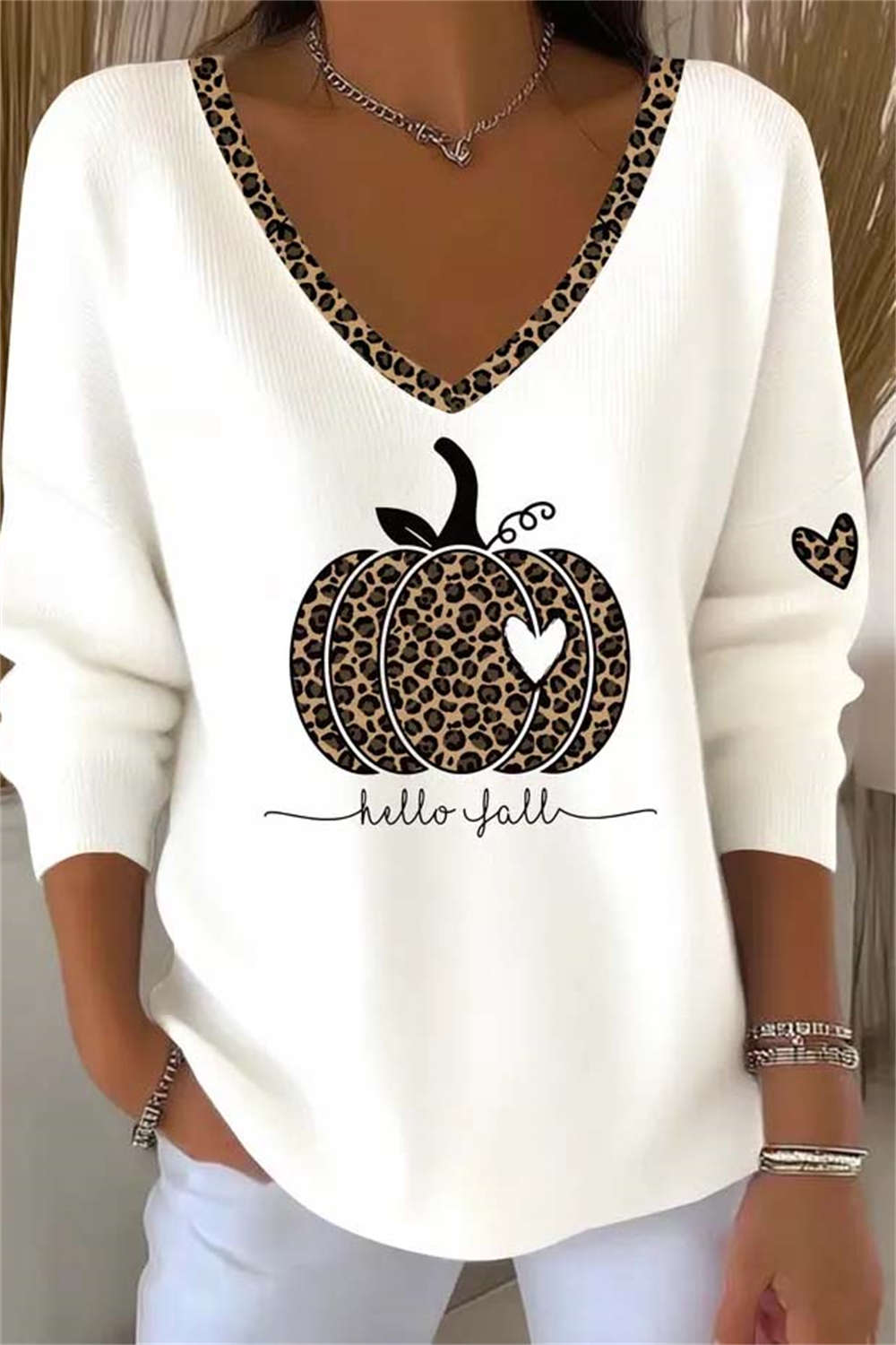 Women's Halloween White Leopard Pumpkin V Neck Long Sleeve Top
