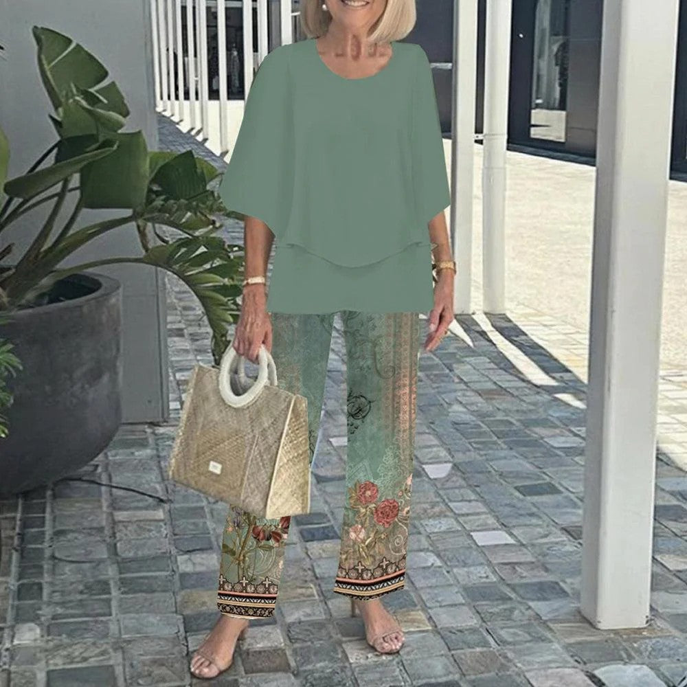 Stylish Green Floral Print Round Neck 3/4 Sleeve Two Piece Set