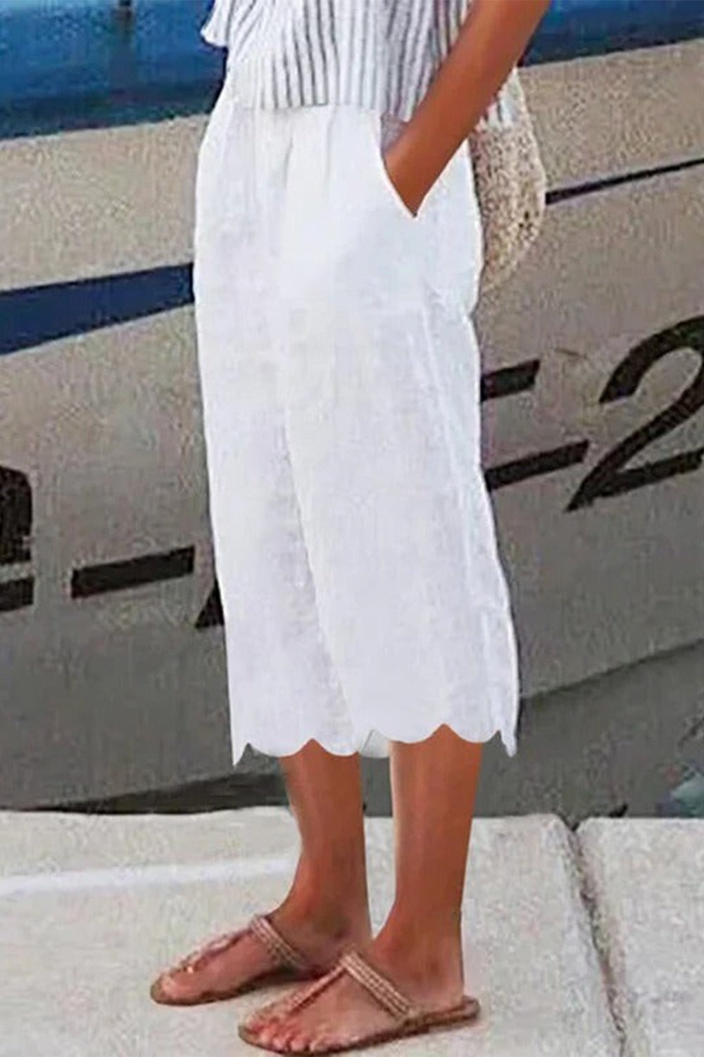 Solid Color Casual Cropped Pants With Pockets