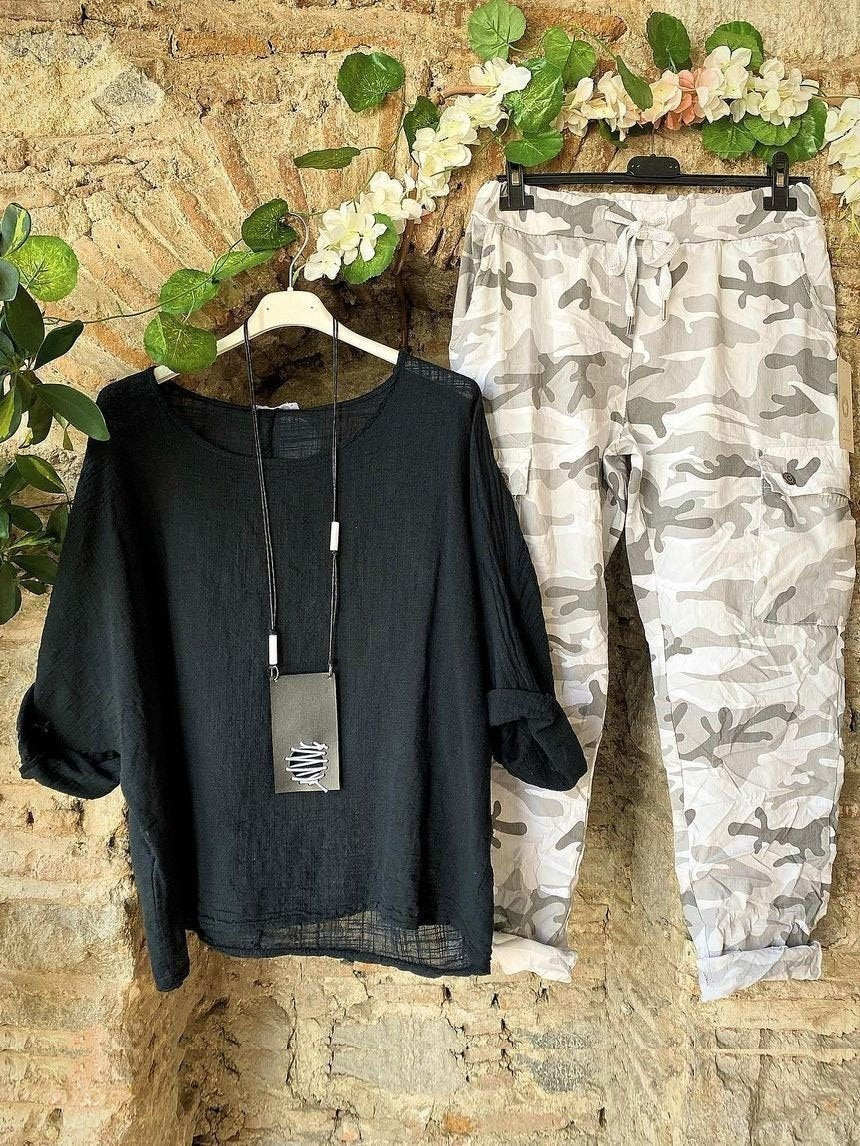 Black Round Neck Half Sleeve Casual Two Piece Sets