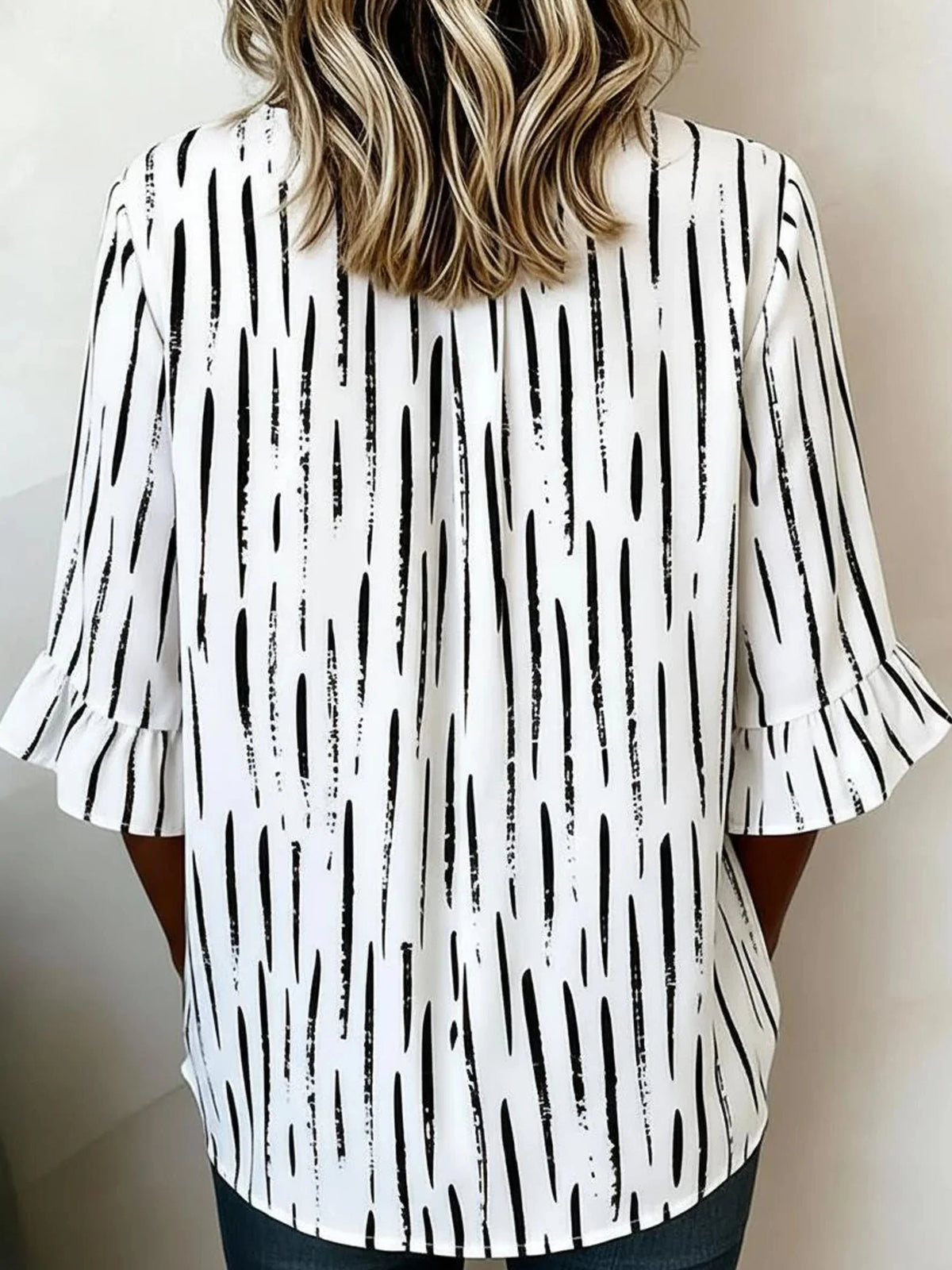 Women's V Neck Half Sleeve Striped Regular Regular Fit Blouse