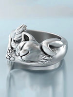 Lovely Cat Carving Adjustable Ring