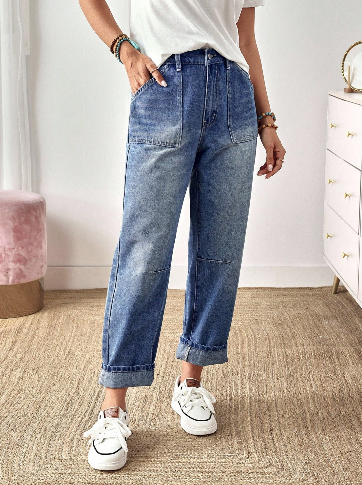 Stretch Jeans With Side Pockets