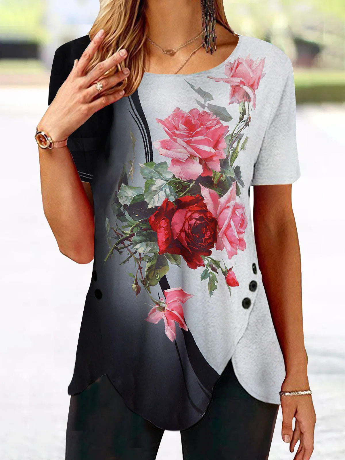 Floral Print Round Neck Irregular Hem Knitted Tshirt