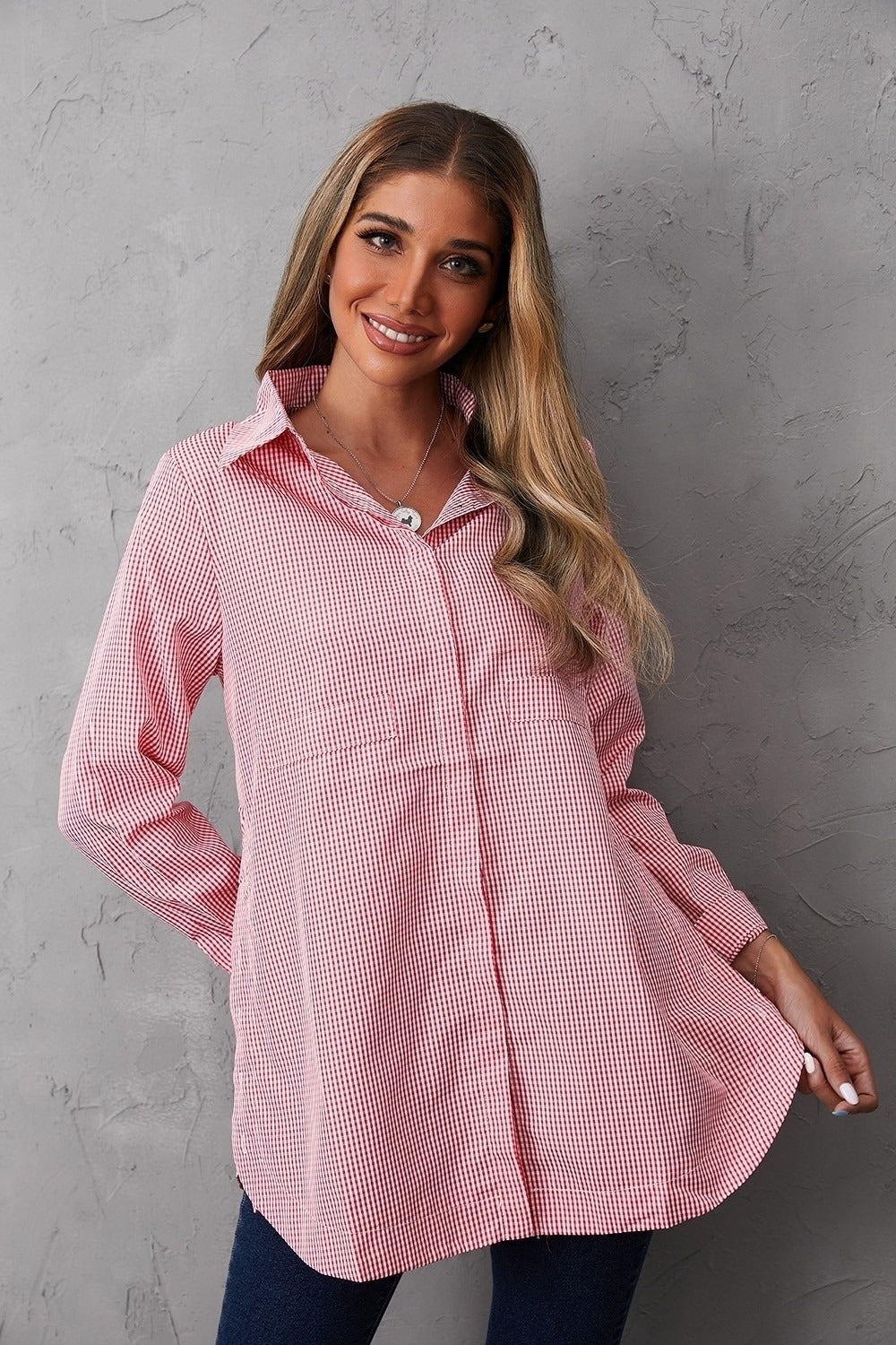Women's Collared Neck Plaid Buttons Long Sleeves Shirt