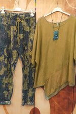 Abstract Print Irregular Hem Half Sleeves Two Piece Set