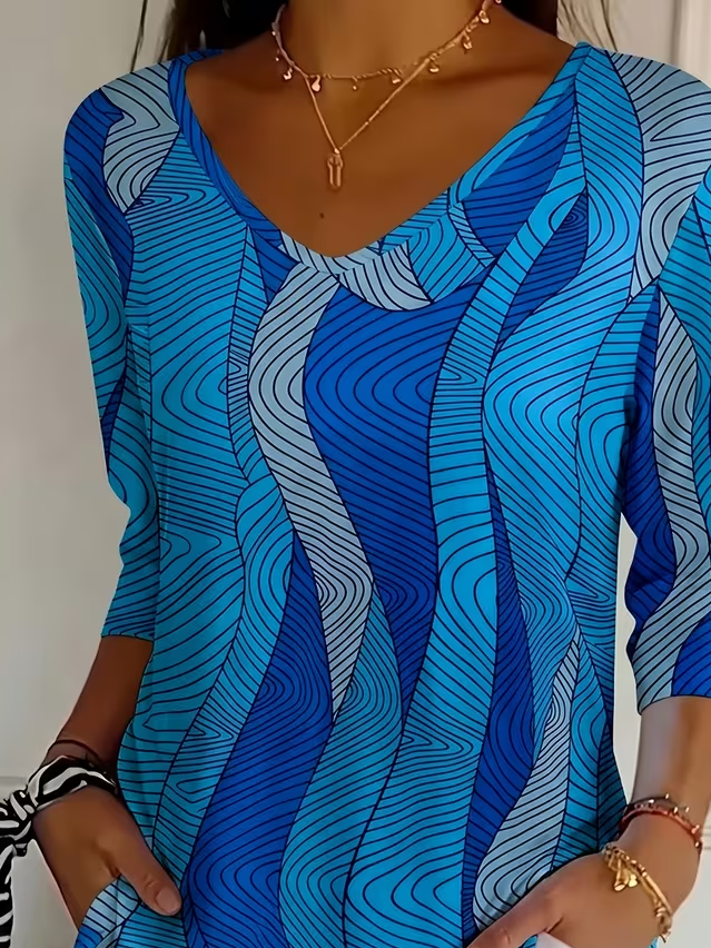 Casual Abstract V Neck Three Quarter Sleeve T-shirt