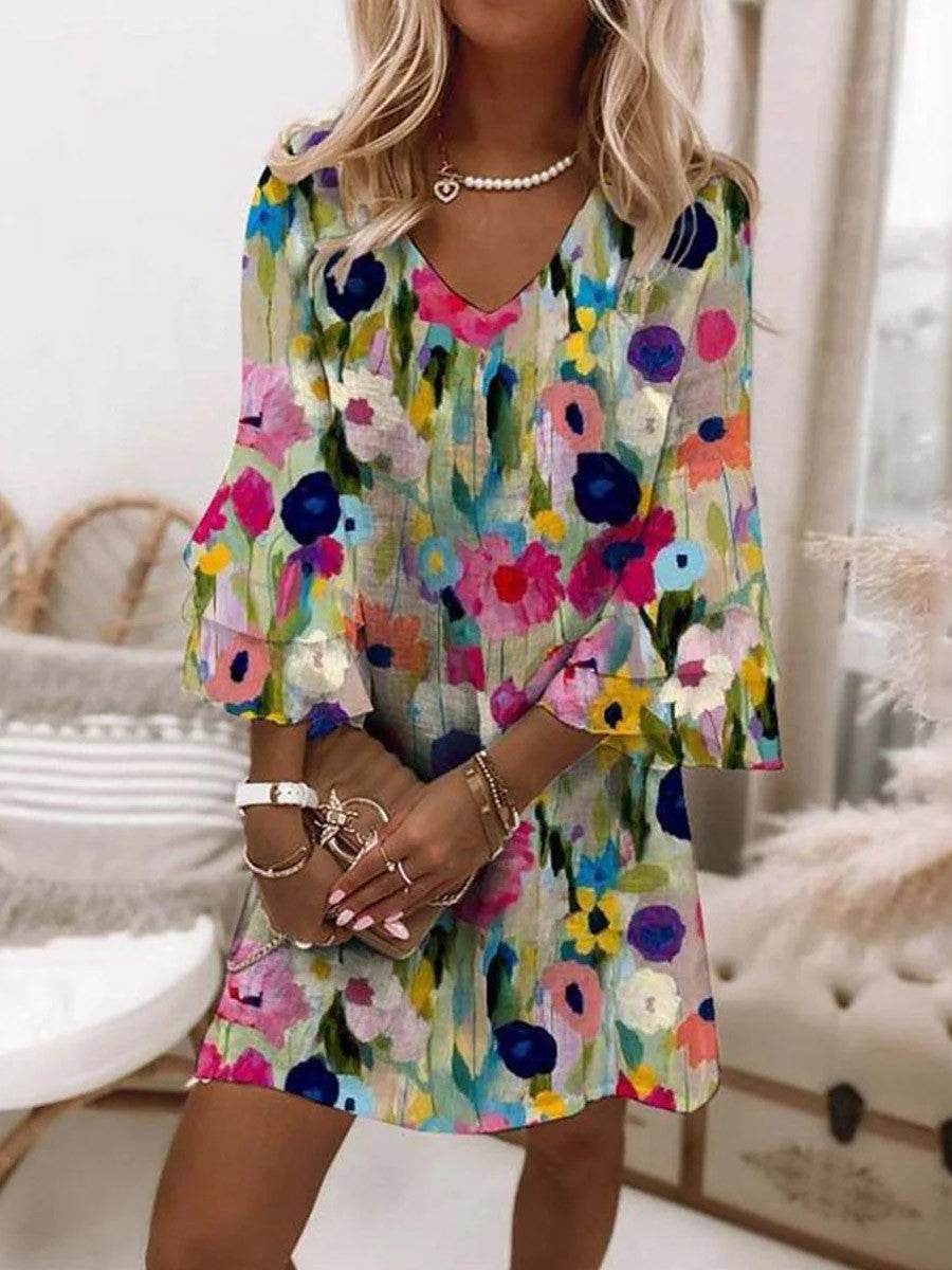 Romantic Floral V-Neck 3/4 Sleeves Mini Dress