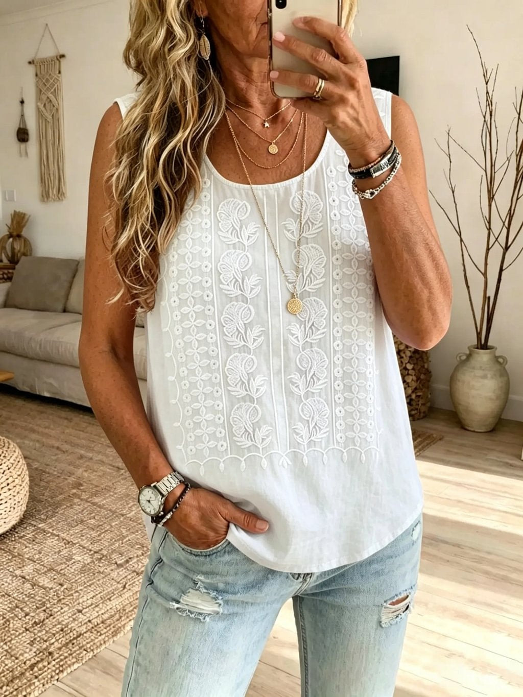 Women's Vintage Floral Textured Sleeveless Vest