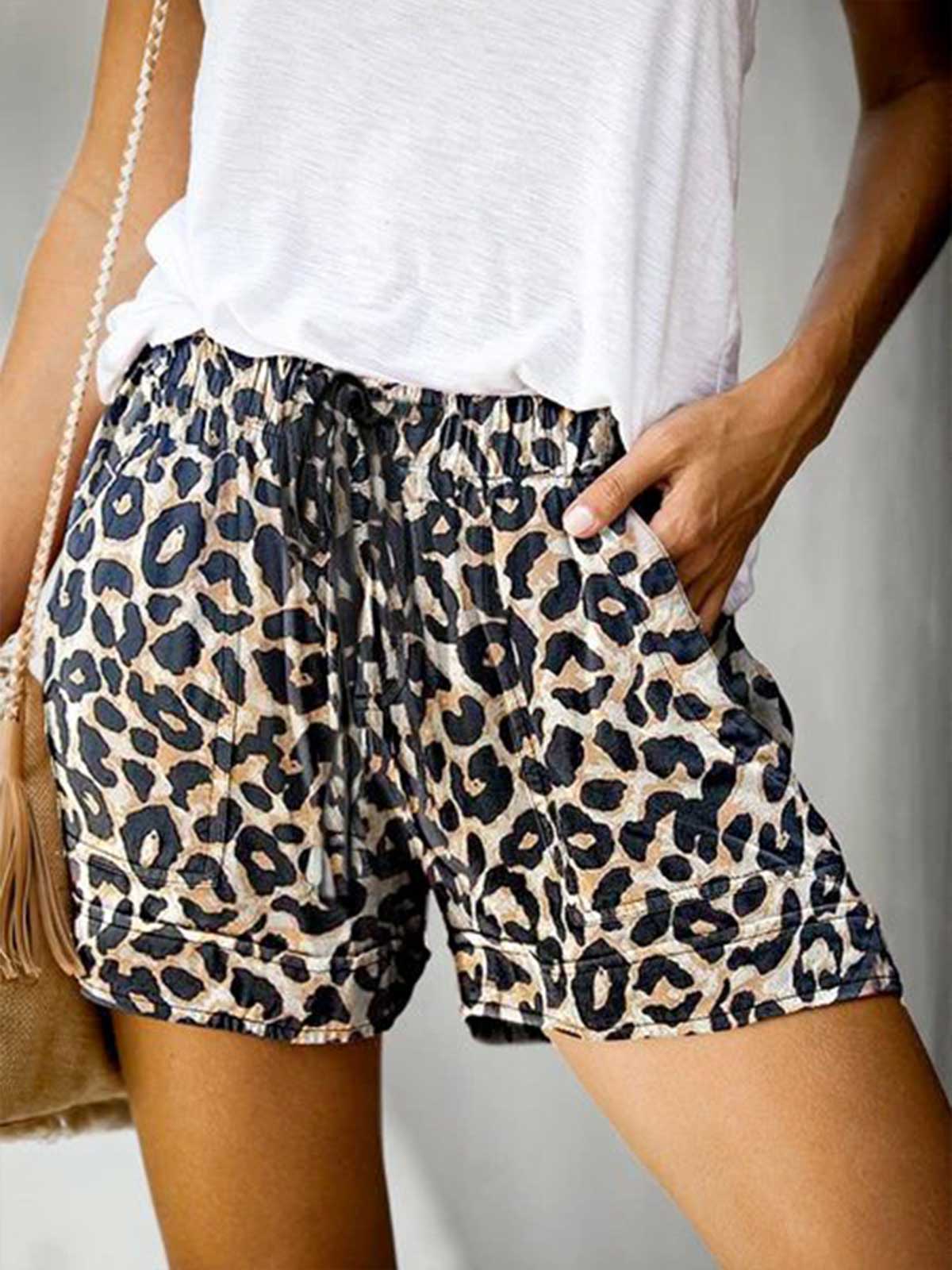 Solid Color with Pockets Summer Casual Shorts